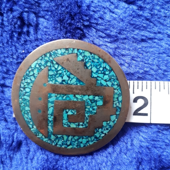 Vintage Mexico Turquoise Chip Inlay Sterling Silver Brooch 1 1/2 Inches Wide - Picture 3 of 4
